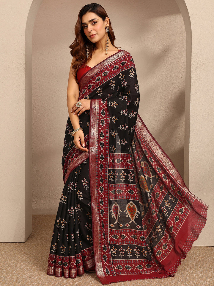 Black Printed Silk Blend Saree With Unstitched Blouse Piece