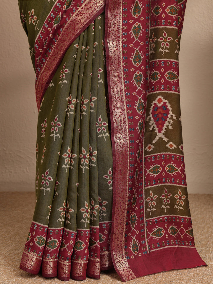 Green Printed Silk Blend Saree With Unstitched Blouse Piece