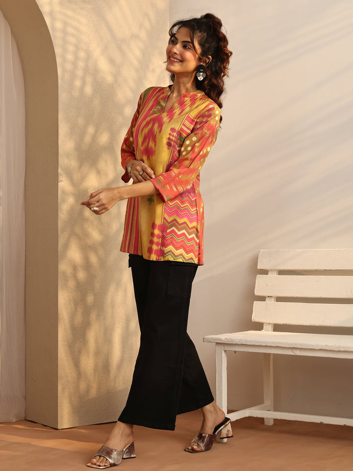 Mustard Chevron Printed Muslin Straight Short Kurti