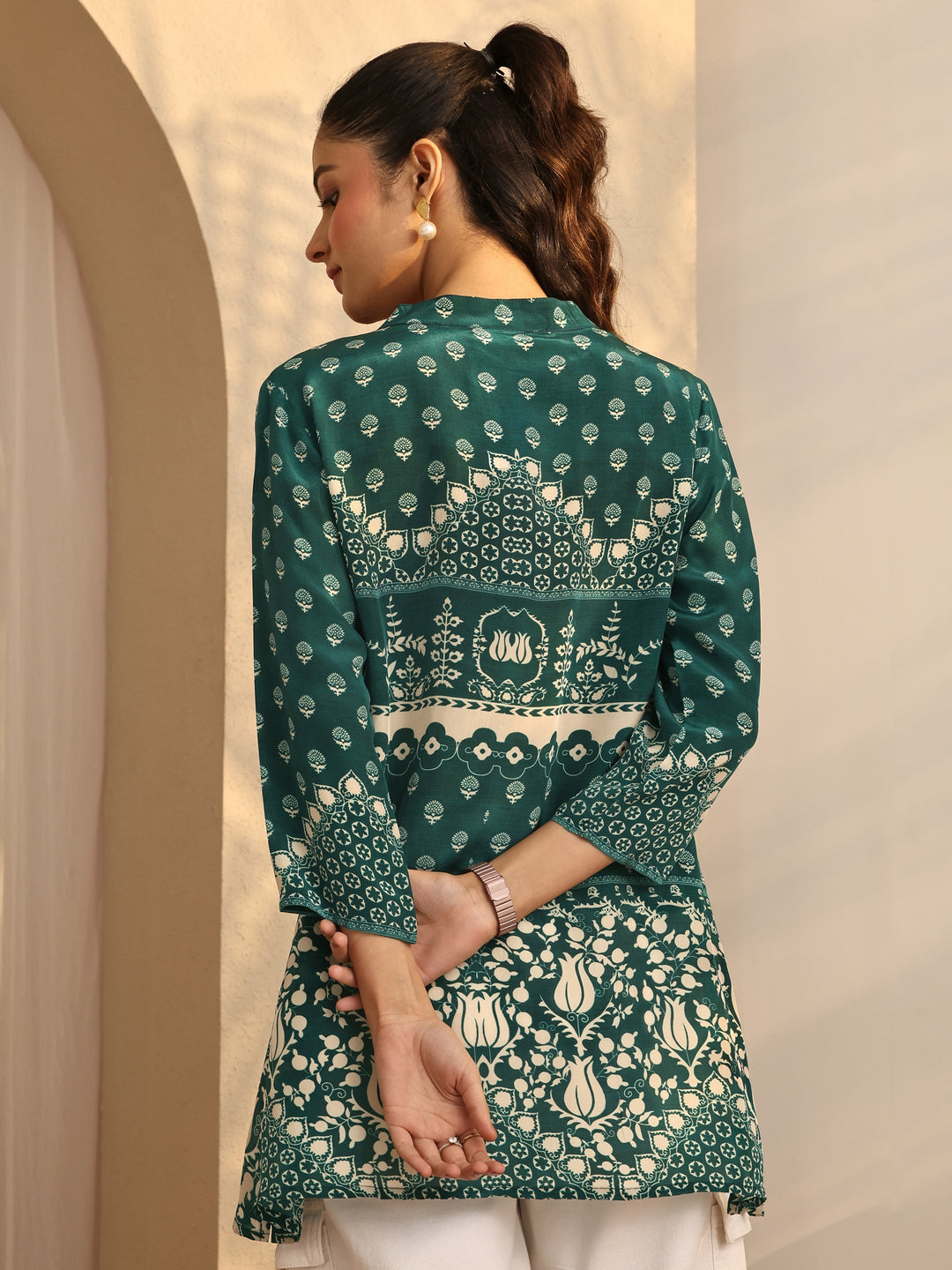 Green Printed Crepe Straight Short Kurti