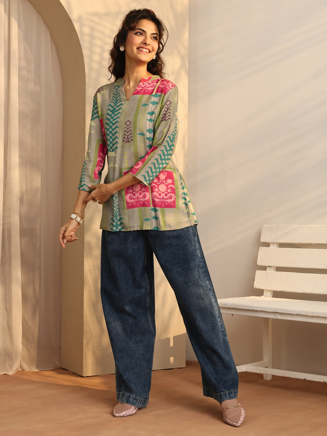 Grey Geometric Printed Muslin Straight Short Kurti