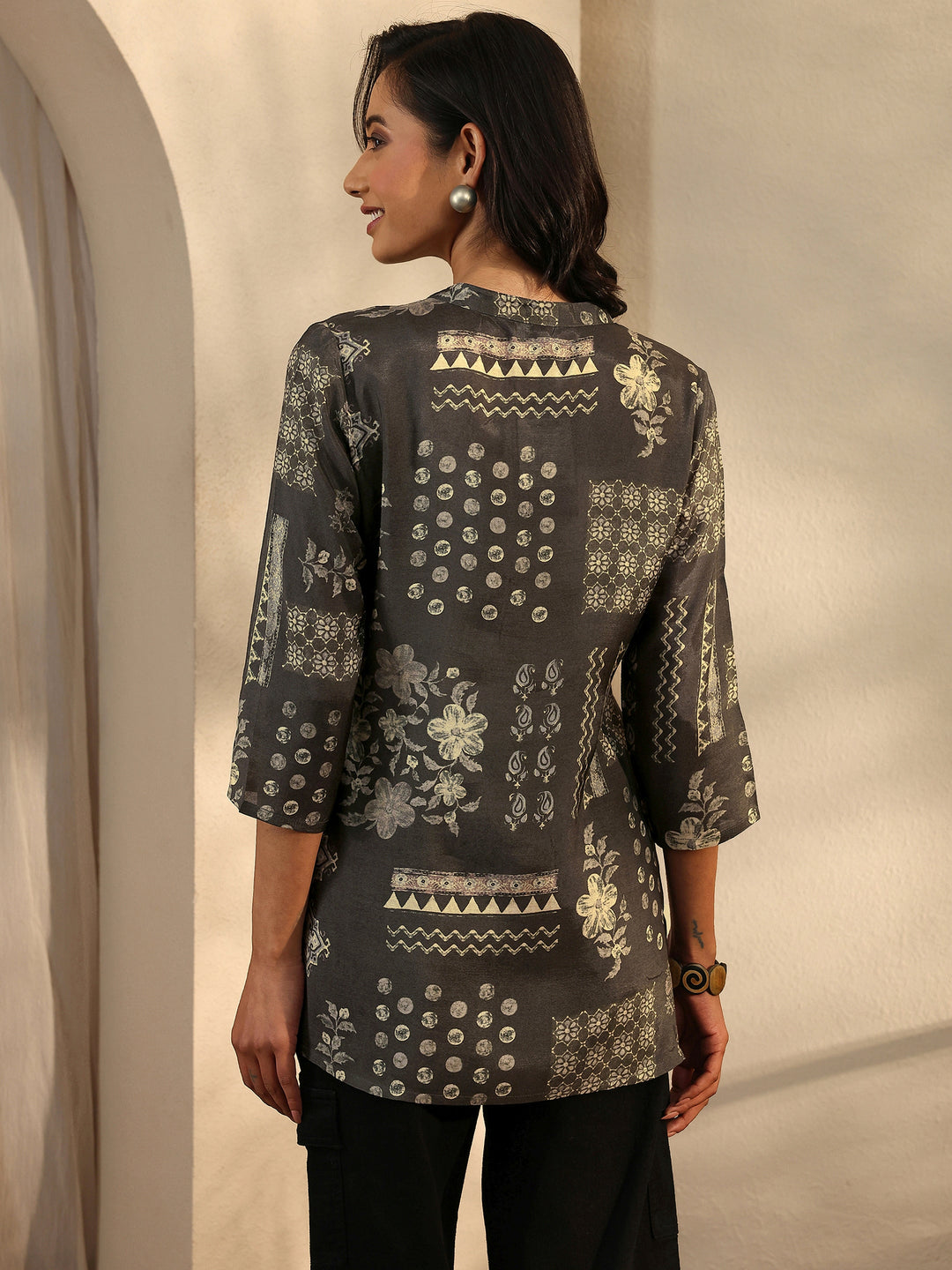 Grey Printed Muslin Straight Short Kurti