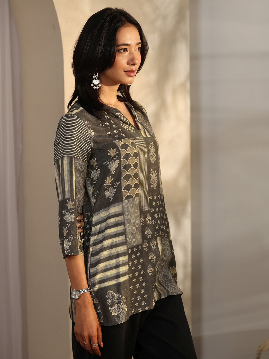 Grey Printed Muslin Straight Short Kurti