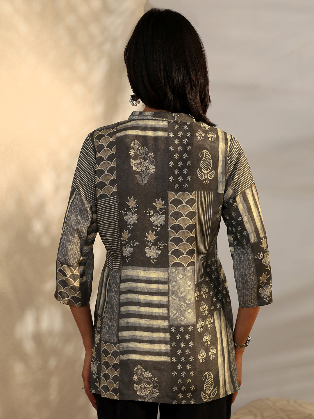 Grey Printed Muslin Straight Short Kurti