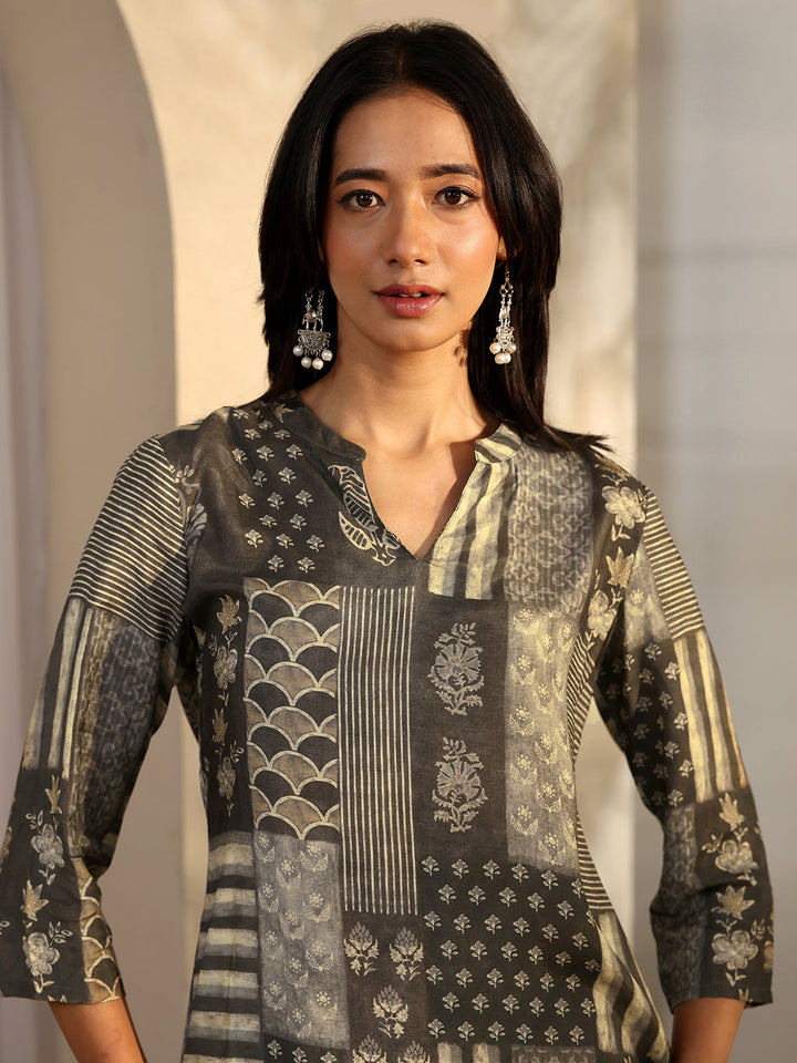 Grey Printed Muslin Straight Short Kurti