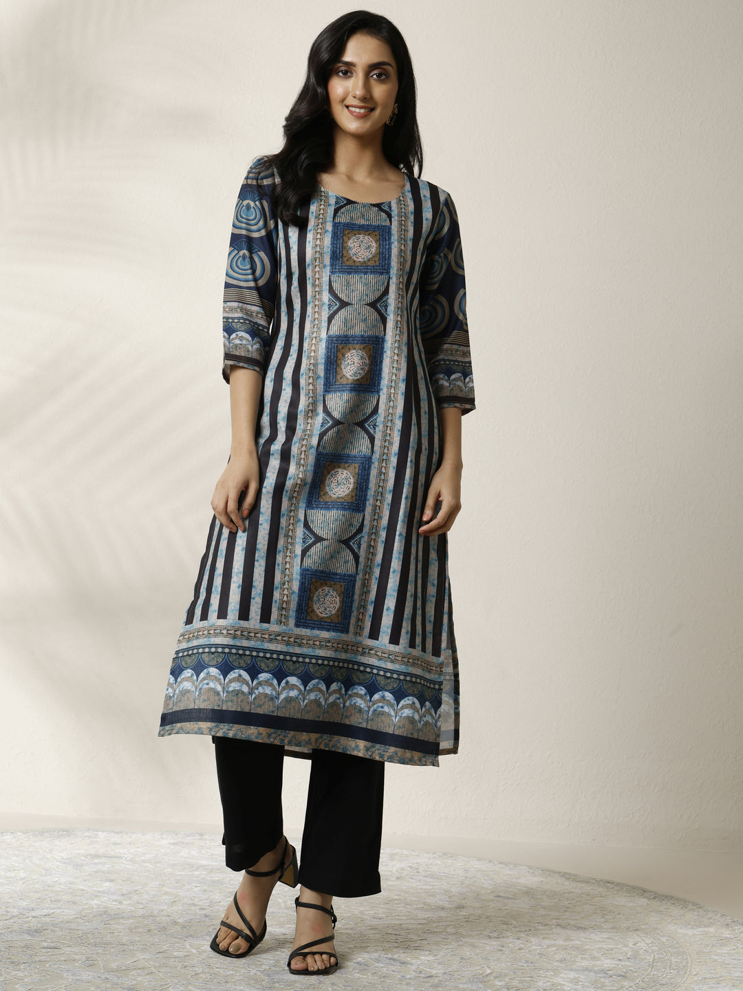 Blue Printed Cotton Blend Straight Kurta