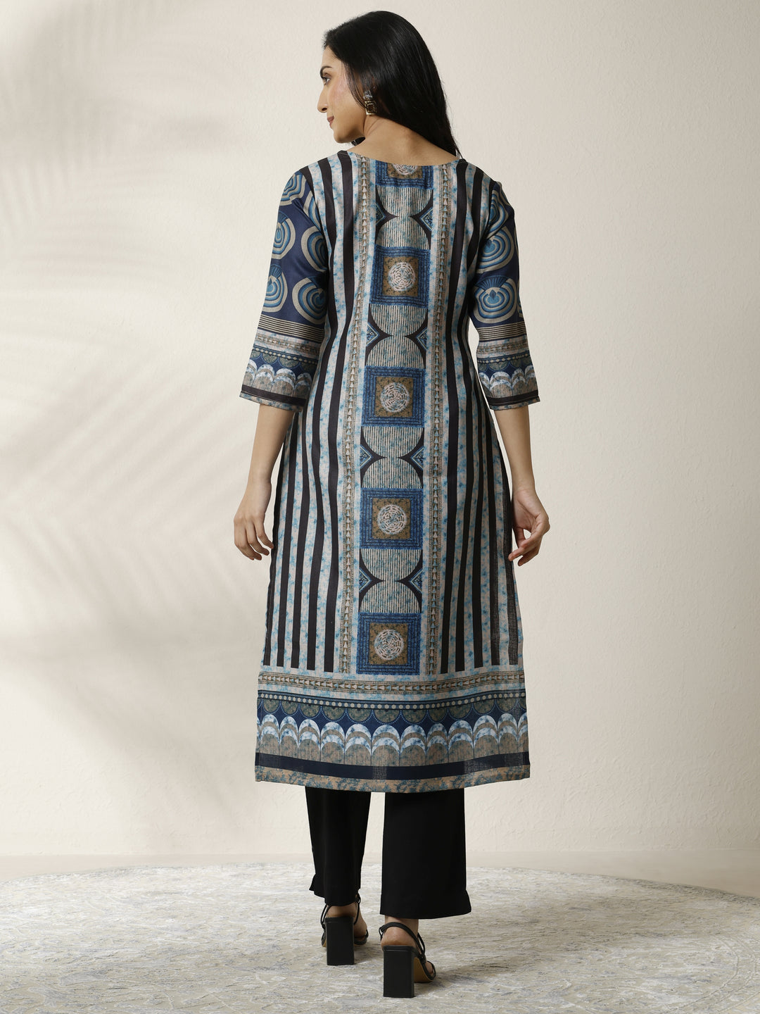 Blue Printed Cotton Blend Straight Kurta