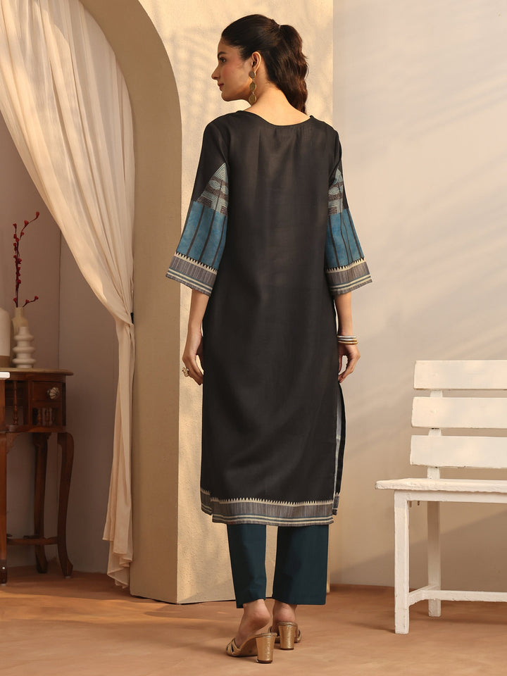 Black Geometric Printed Cotton Blend Straight Kurta