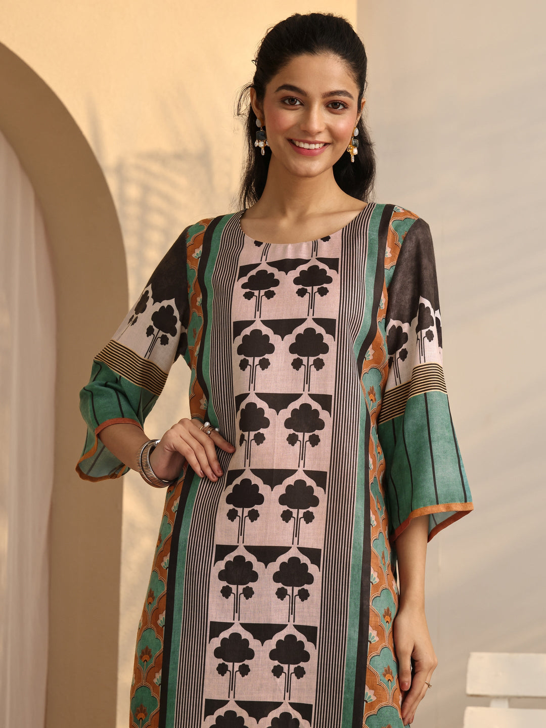 Multi Printed Cotton Blend Straight Kurta