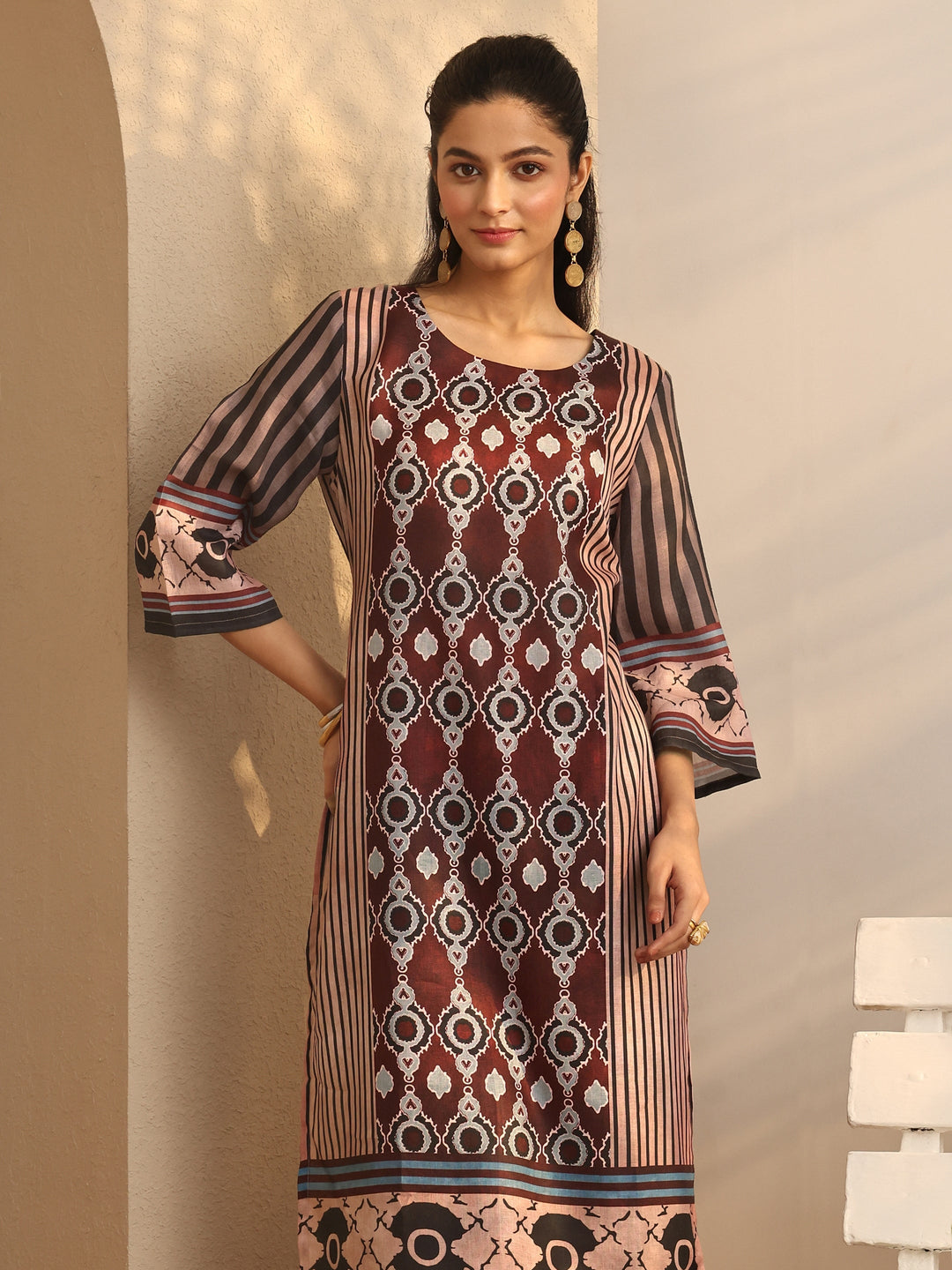 Maroon Printed Cotton Blend Straight Kurta