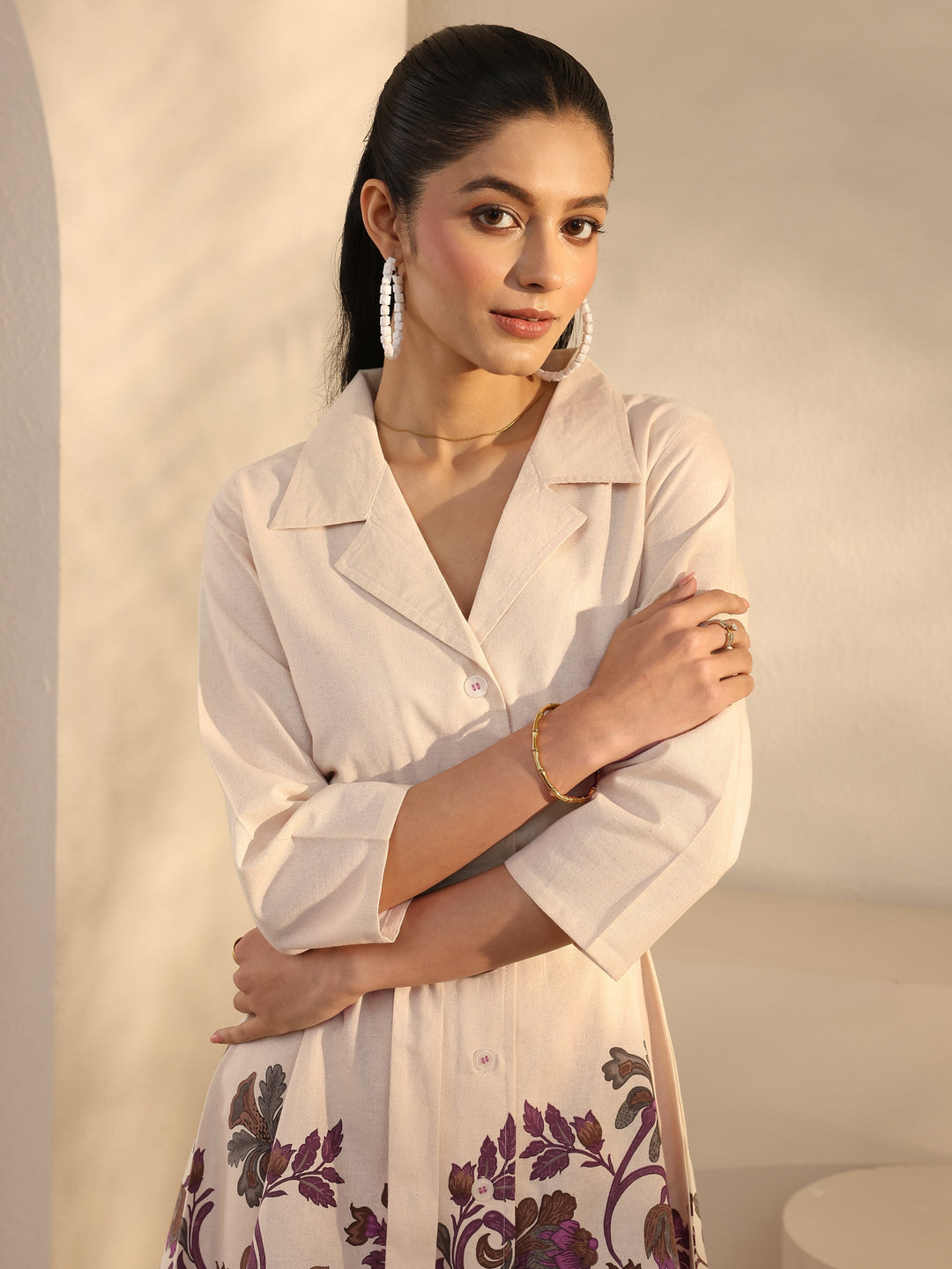 Off White Floral Printed Cotton Blend Shirt Dress With Waistbelt