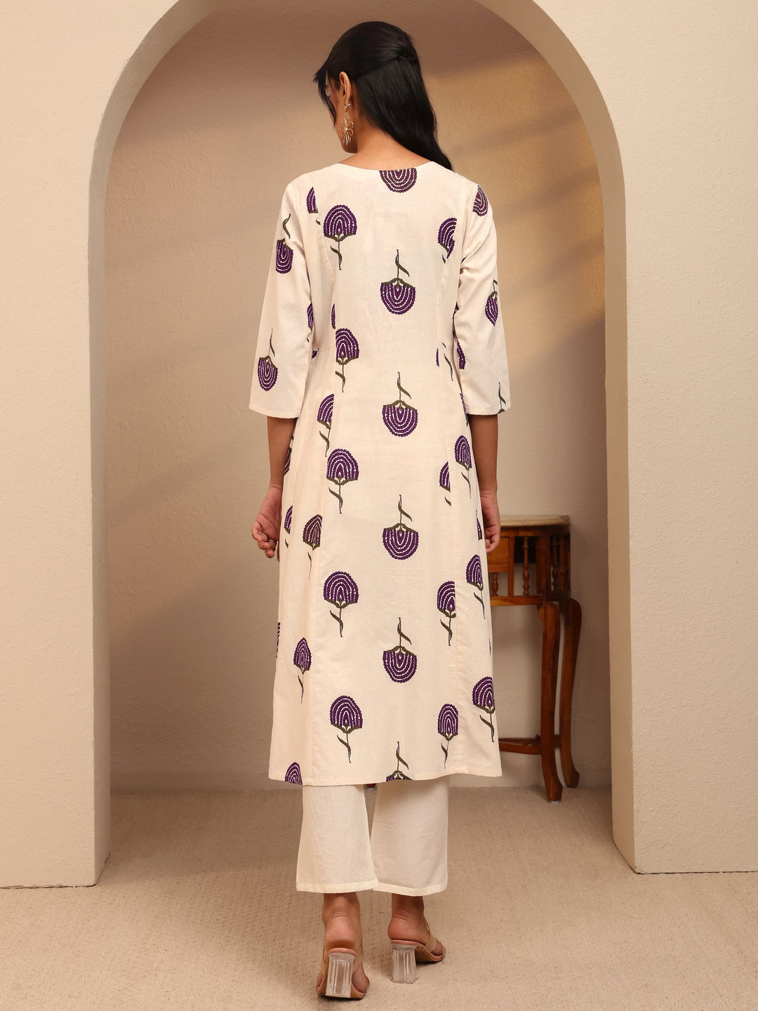 Off White Floral Printed Cotton Blend A-Line Kurta