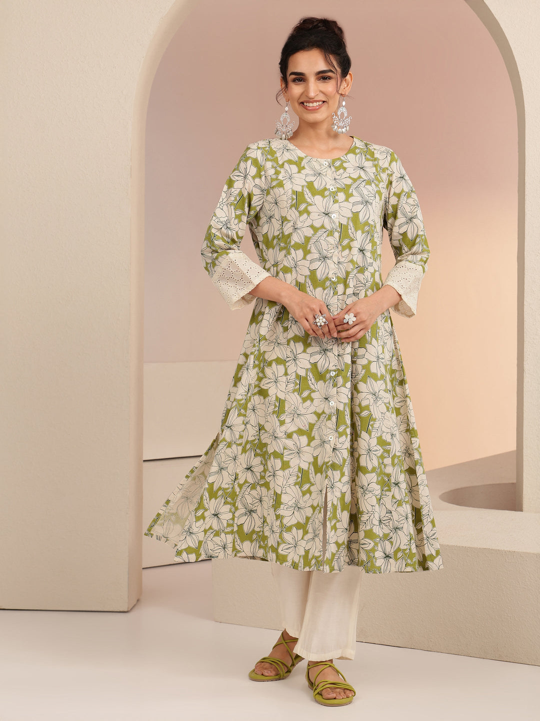 Libas Green Floral Printed Cotton Blend A-Line Kurta