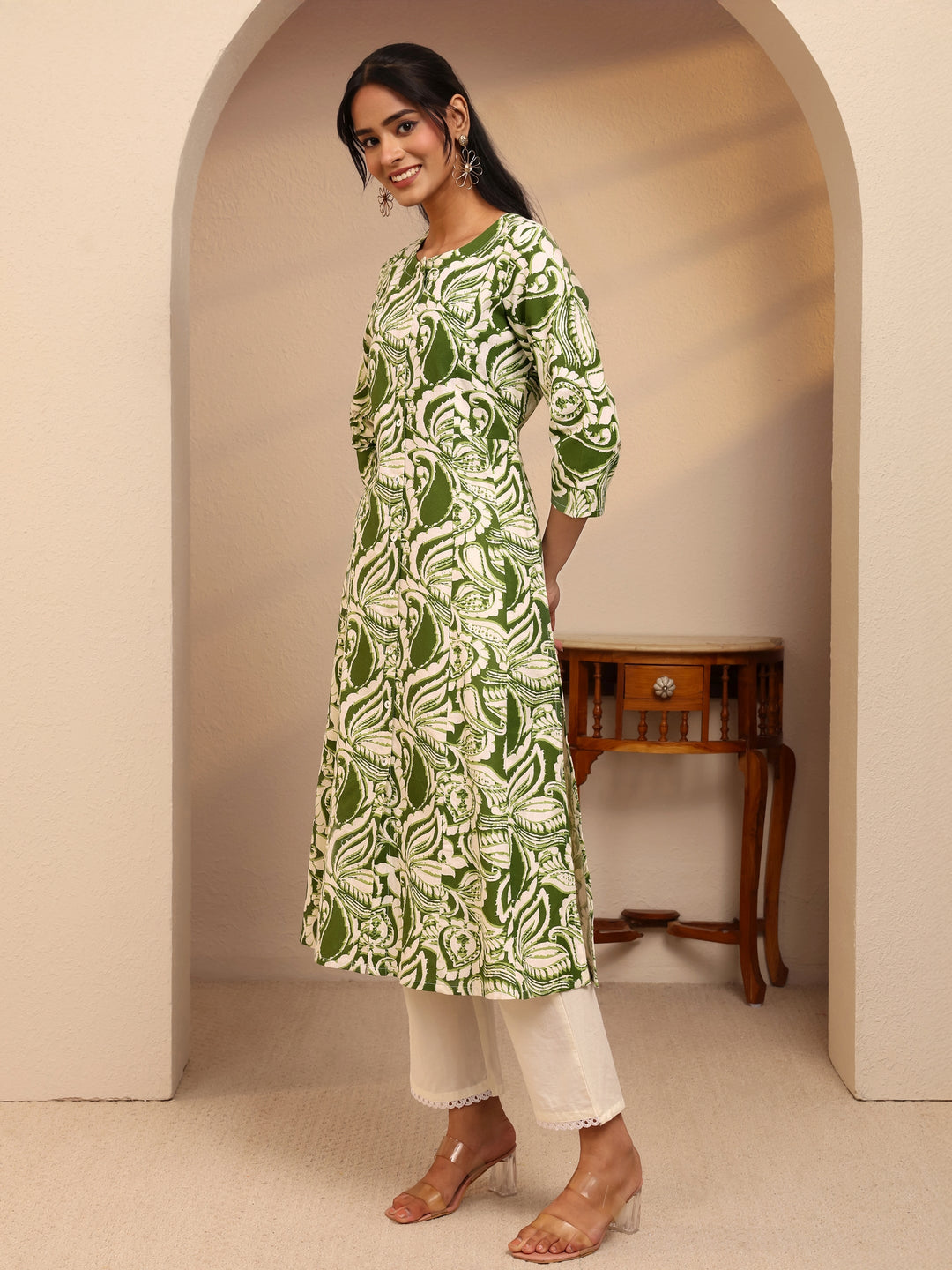 Libas Green Paisley Printed Cotton Blend A-Line Kurta