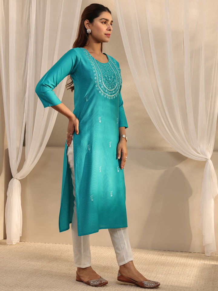 Green Floral Embroidered Silk Blend Straight Kurta