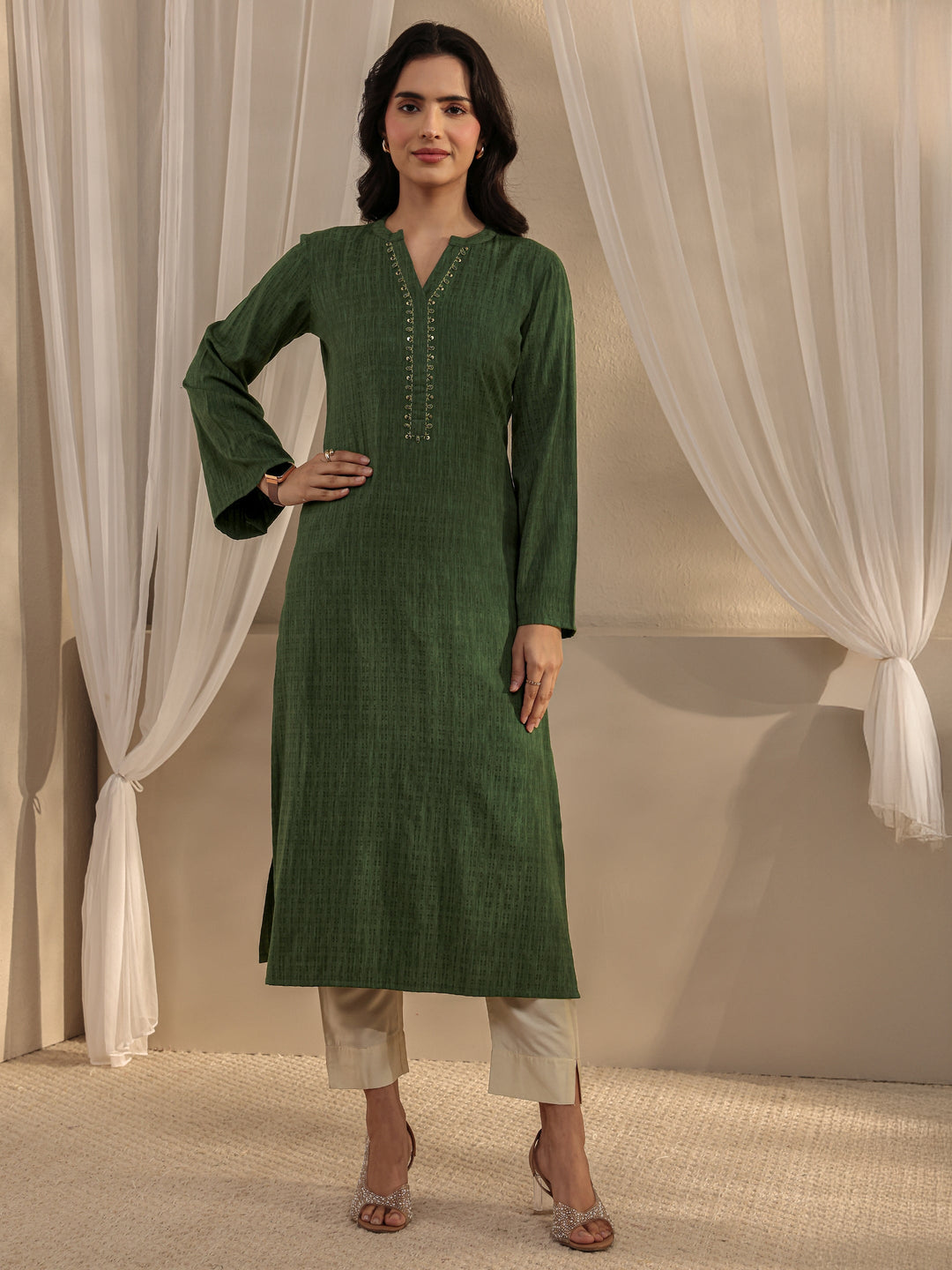 Green Solid Rayon Straight Kurta