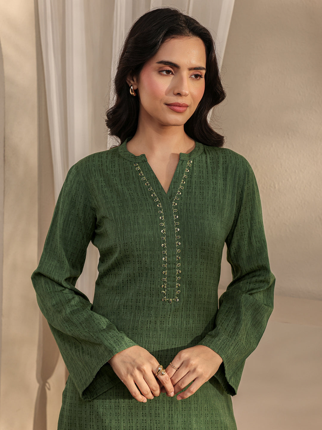 Green Solid Rayon Straight Kurta