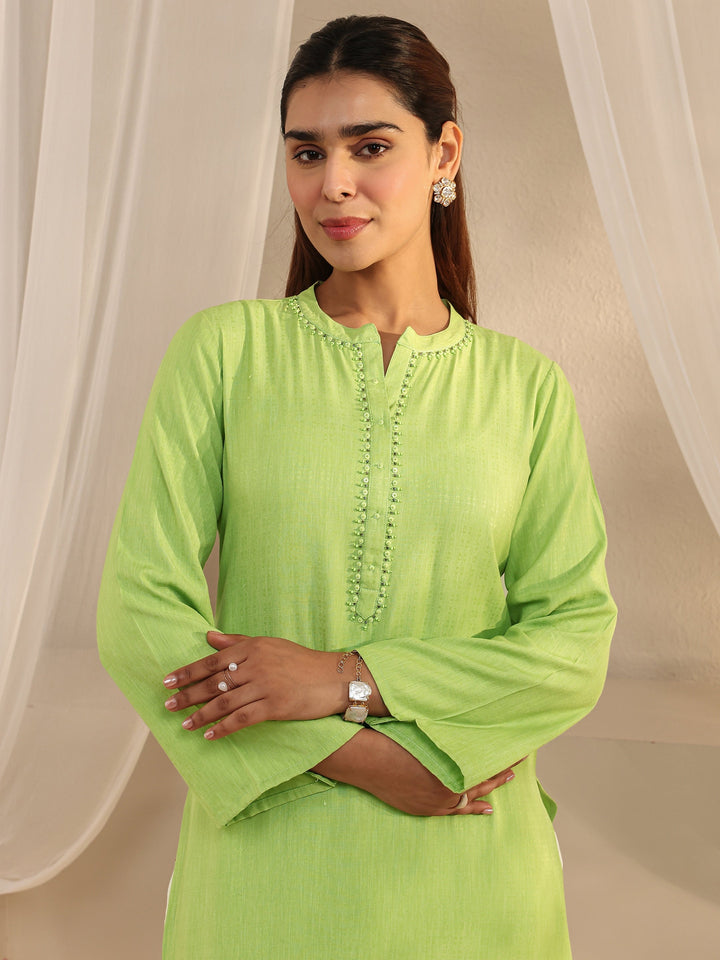 Green Solid Rayon Straight Kurta