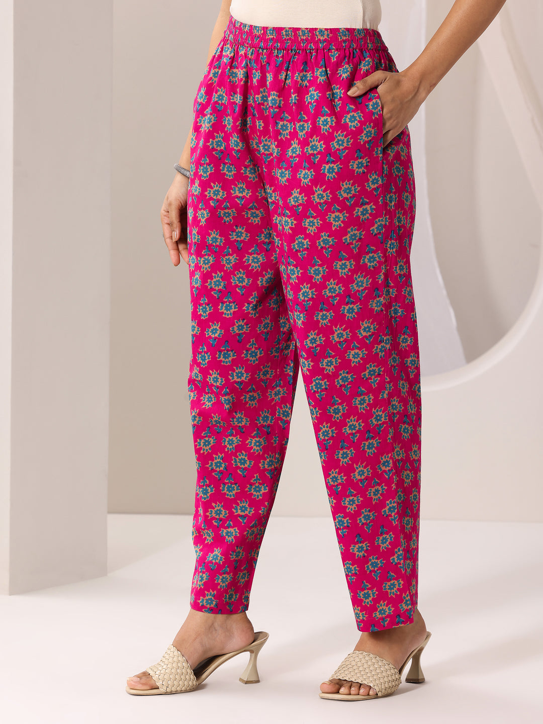 Pink Printed Cotton Straight Suit Set With Dupatta