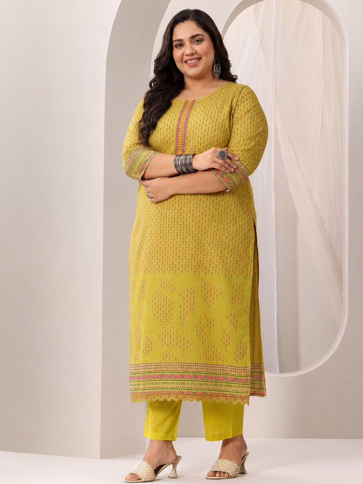 Plus Size Green Floral Printed Cotton Blend Straight Suit Set