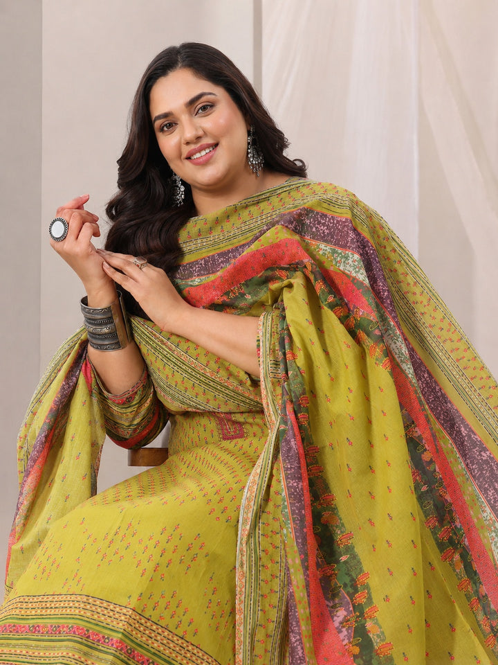 Plus Size Green Floral Printed Cotton Blend Straight Suit Set