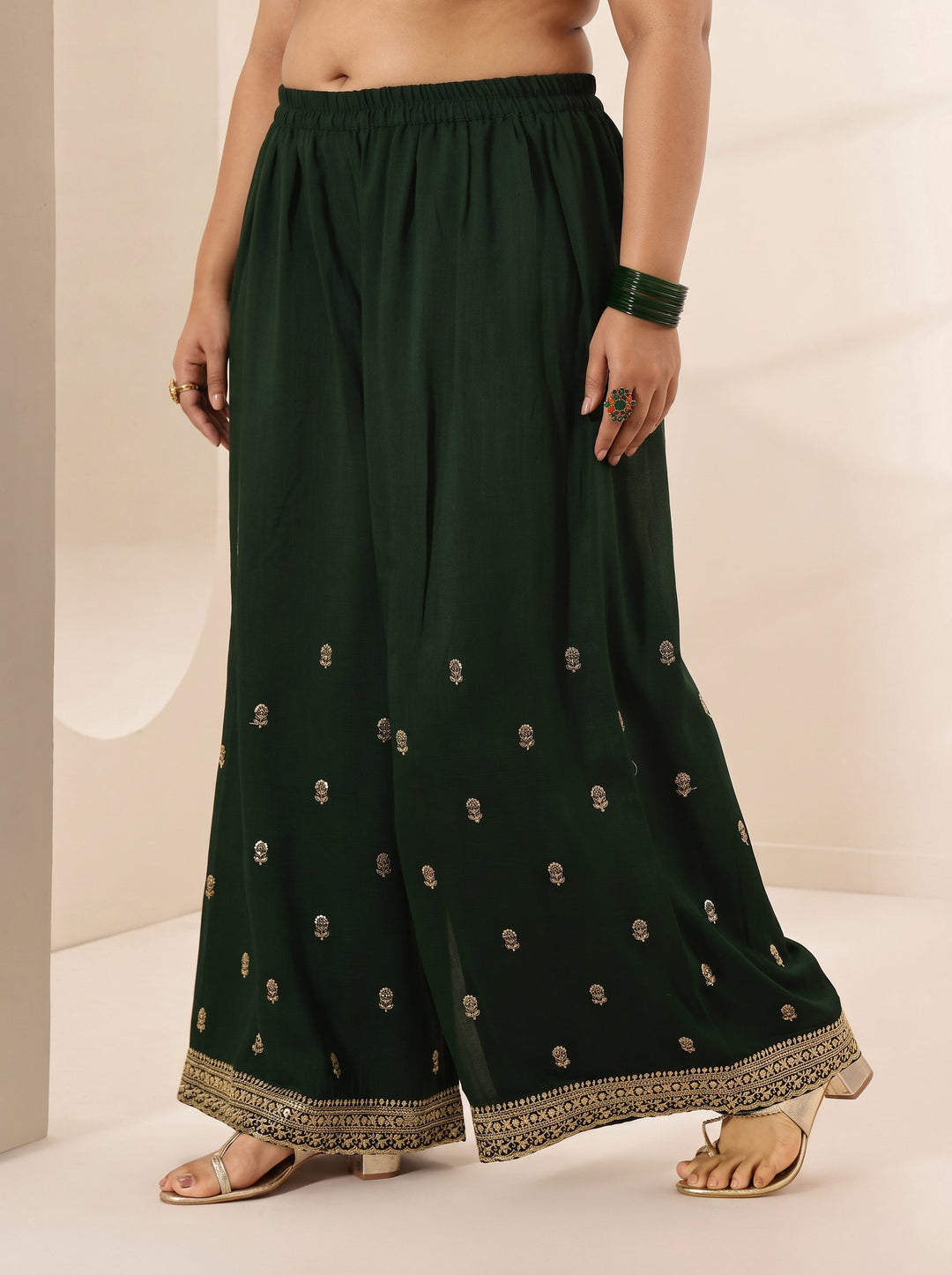 Plus Size Green Embroidered Silk Blend Straight Suit Sets With Dupatta