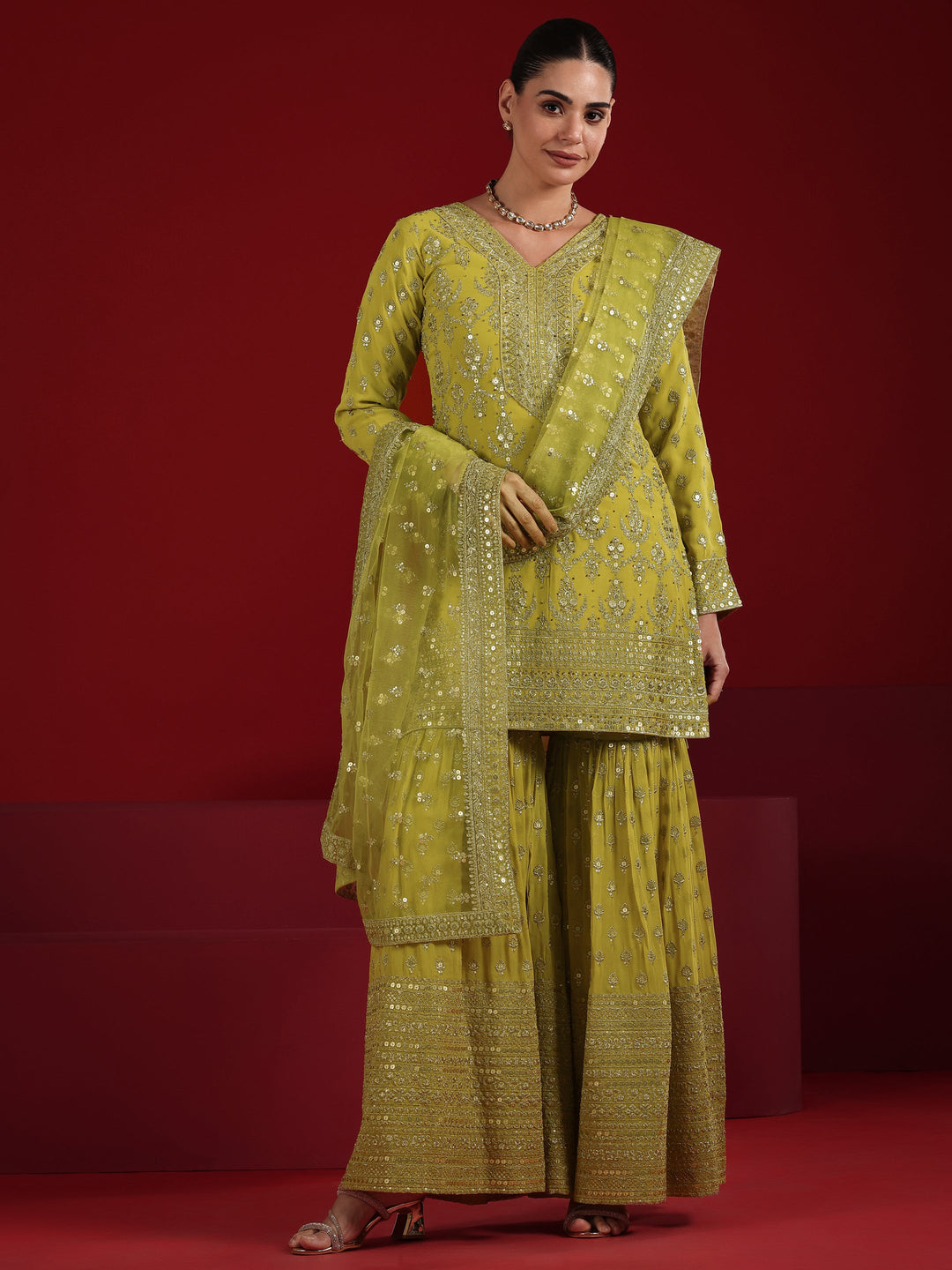 Green Embroidered Georgette Straight Suit Set With Dupatta