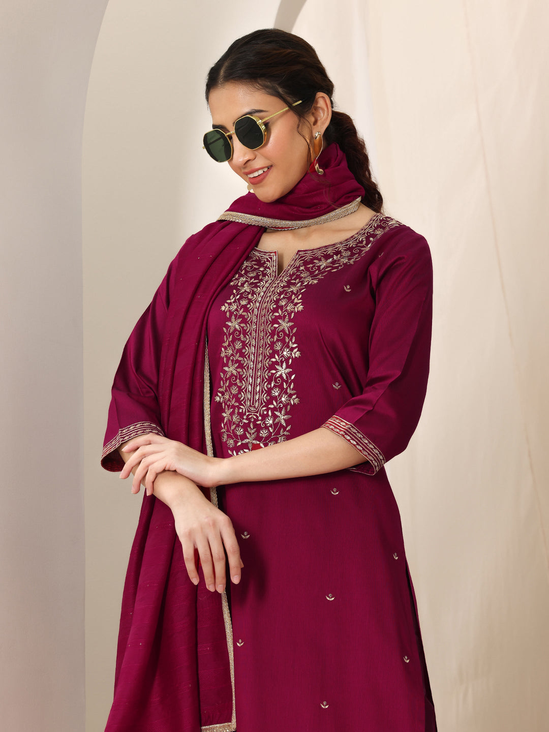Pink Embroidered Silk Blend Straight Suit Set With Dupatta