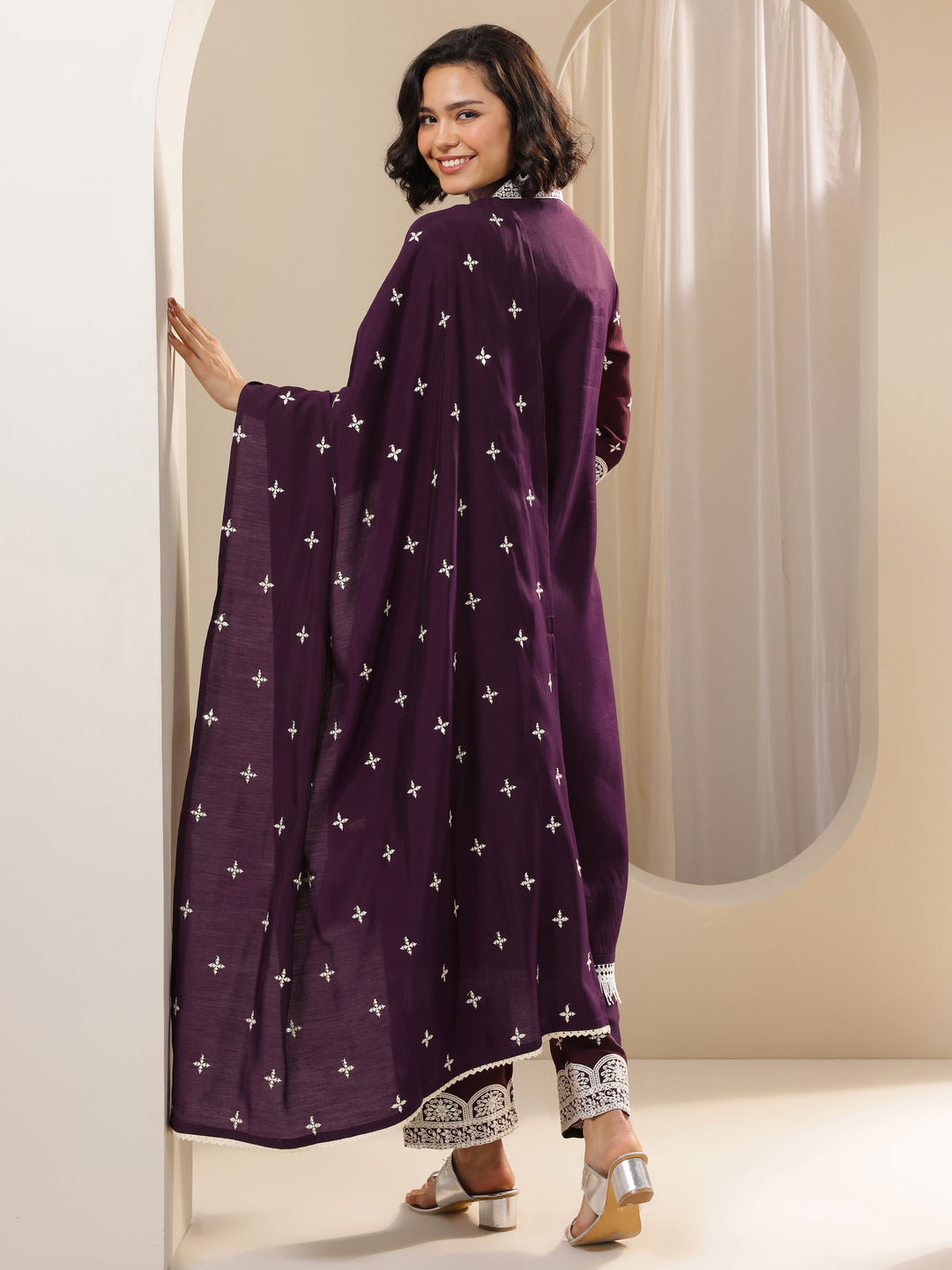 Burgundy Embroidered Silk Blend Straight Suit Sets With Dupatta