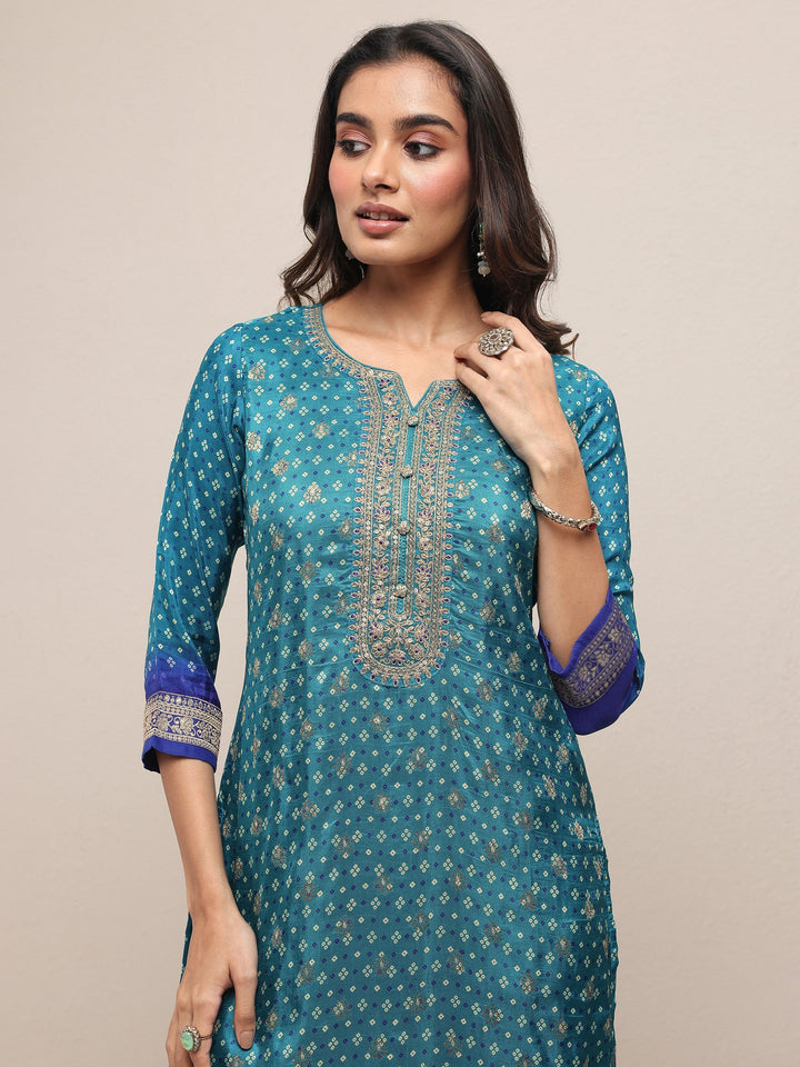 Blue Bandhani Printed Silk Blend Straight Suit Set With Dupatta