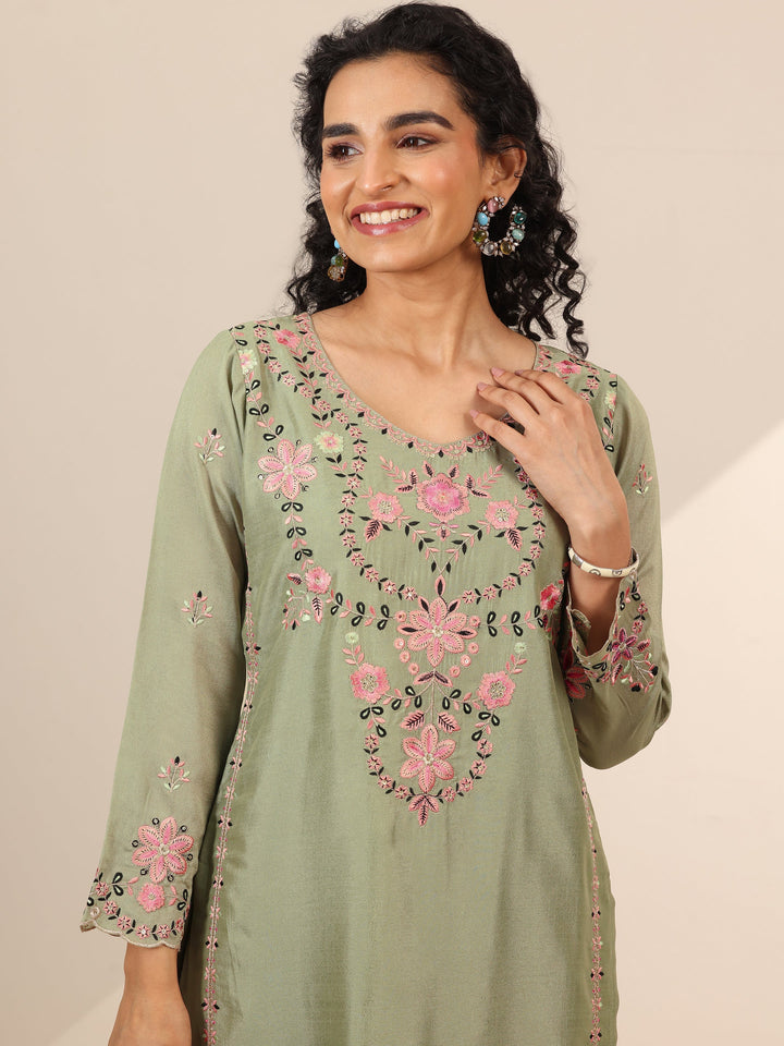 Libas Art Green Embroidered Silk Blend Straight Suit Set With Dupatta
