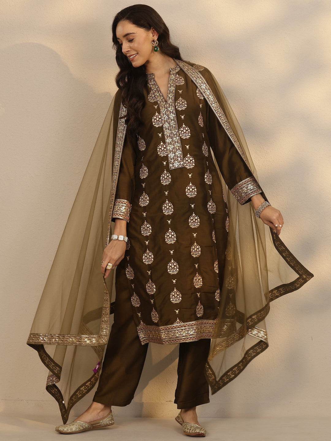 Libas Art Green Embroidered Silk Blend Straight Suit Set With Dupatta
