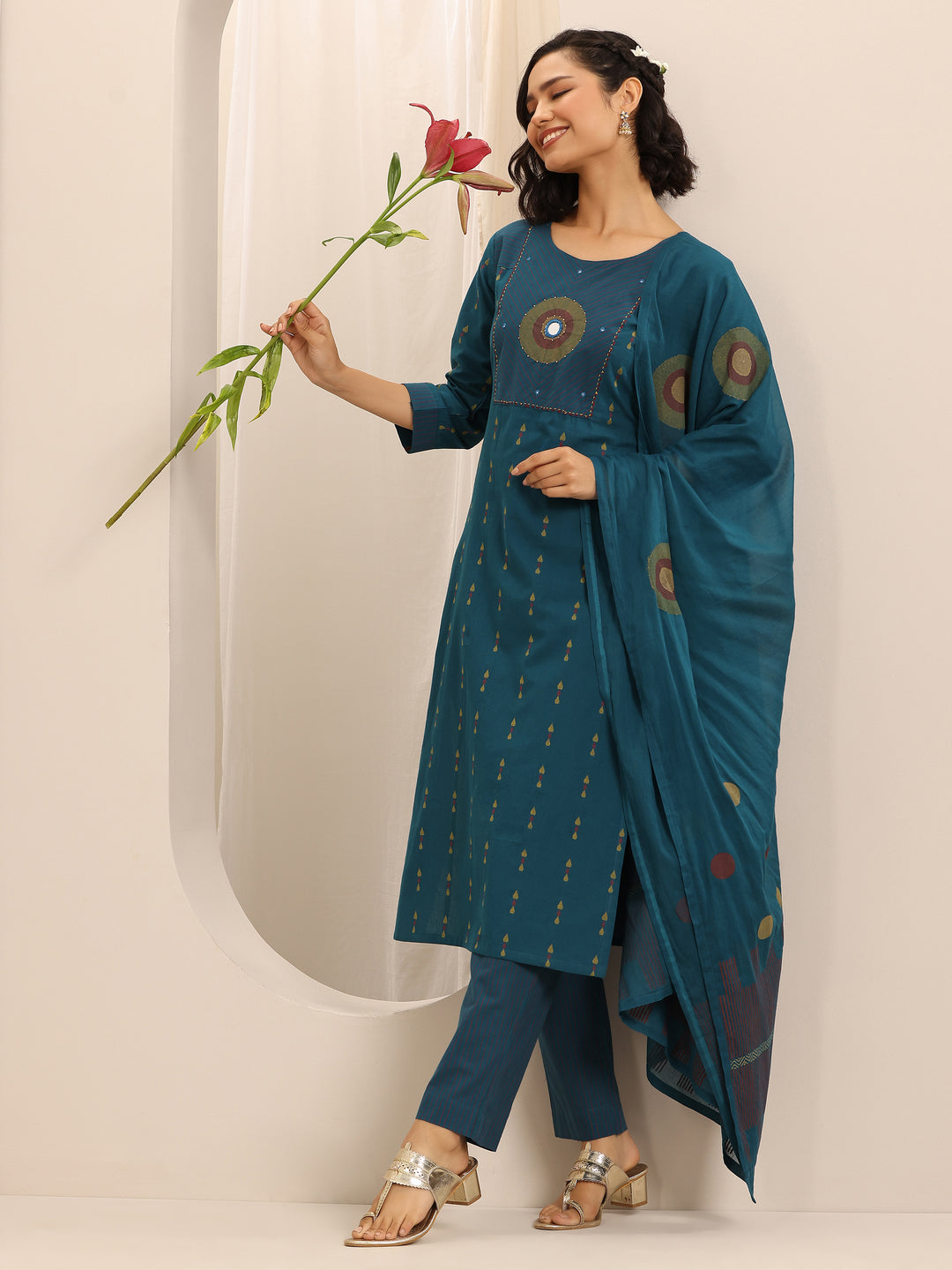 Teal Printed Cotton Blend Straight Suit Set With Dupatta
