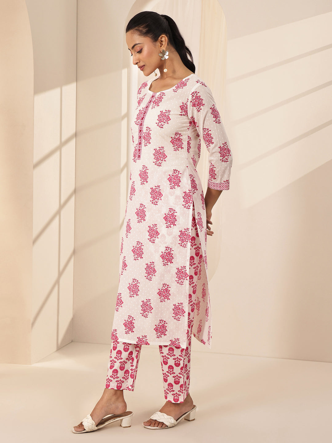 Off White Printed Cotton Straight Suit Sets With Dupatta