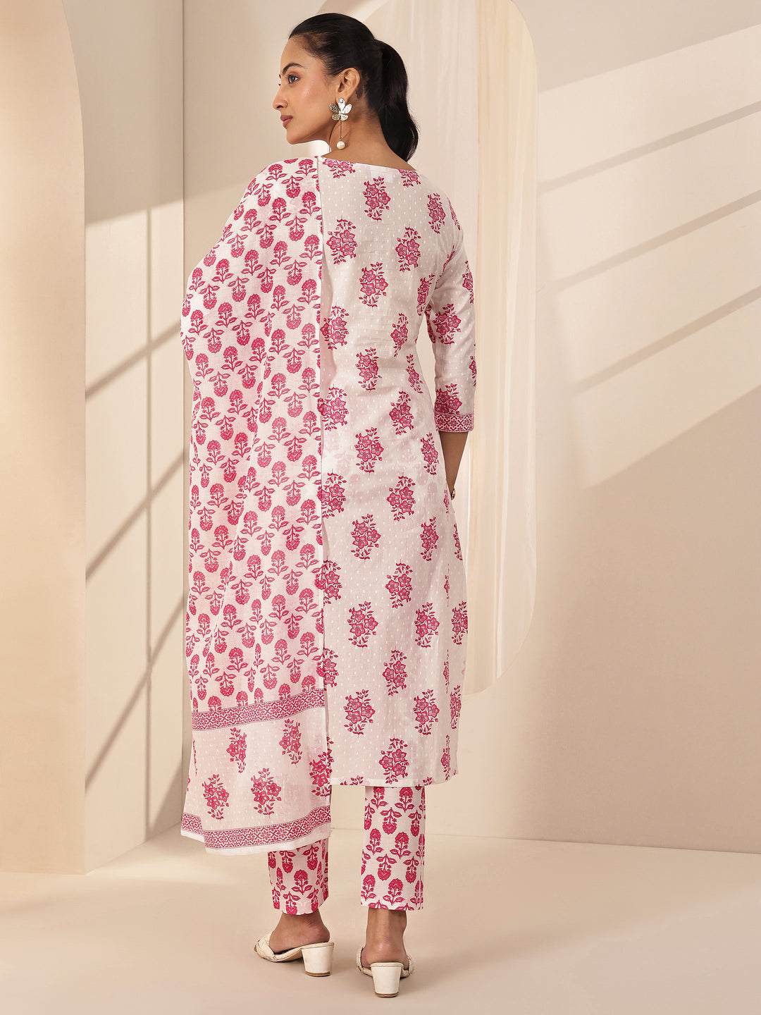 Off White Printed Cotton Straight Suit Sets With Dupatta