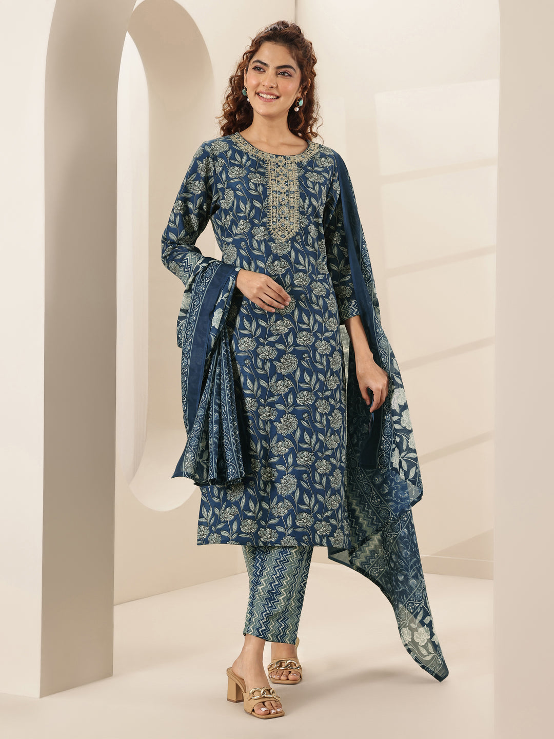 Teal Blue Printed Cotton Blend Straight Suit Sets With Dupatta