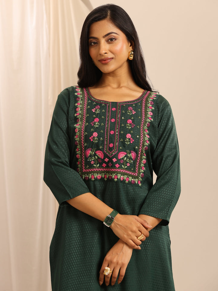 Green Woven Cotton Blend Straight Suit Set With Dupatta