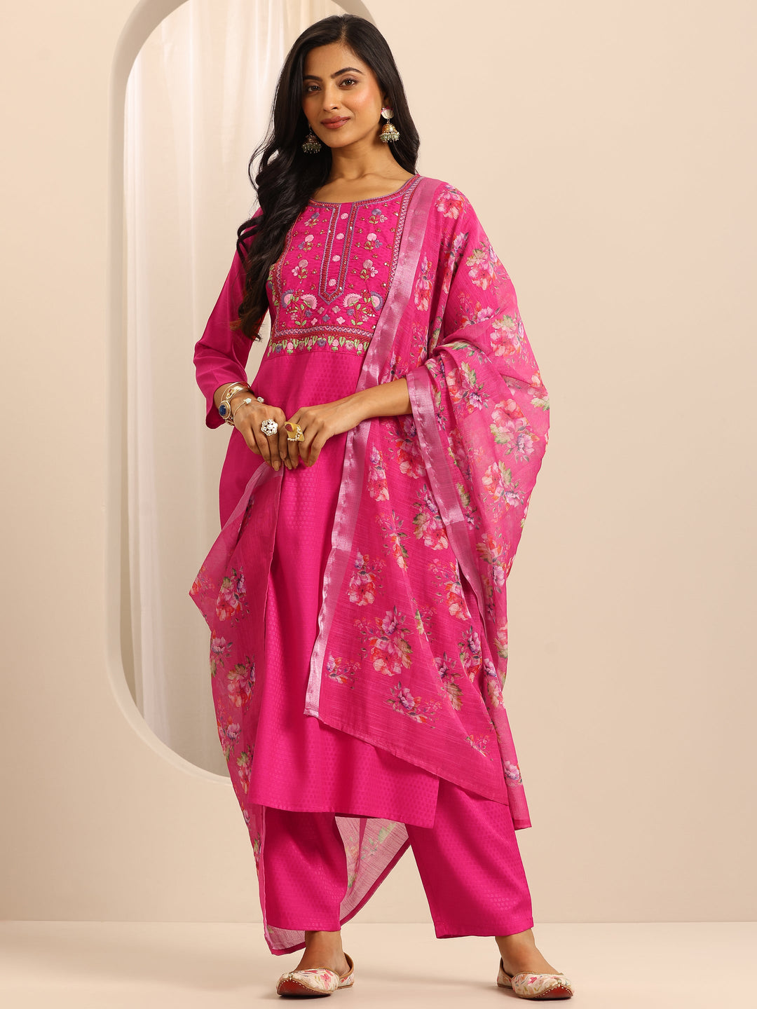 Pink Woven Cotton Blend Straight Suit Set With Dupatta