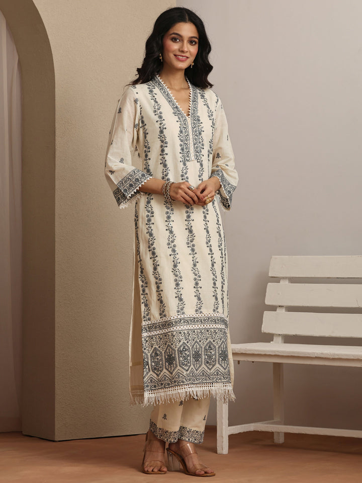 Off white Embroidered Cotton Straight Suit Set With Dupatta