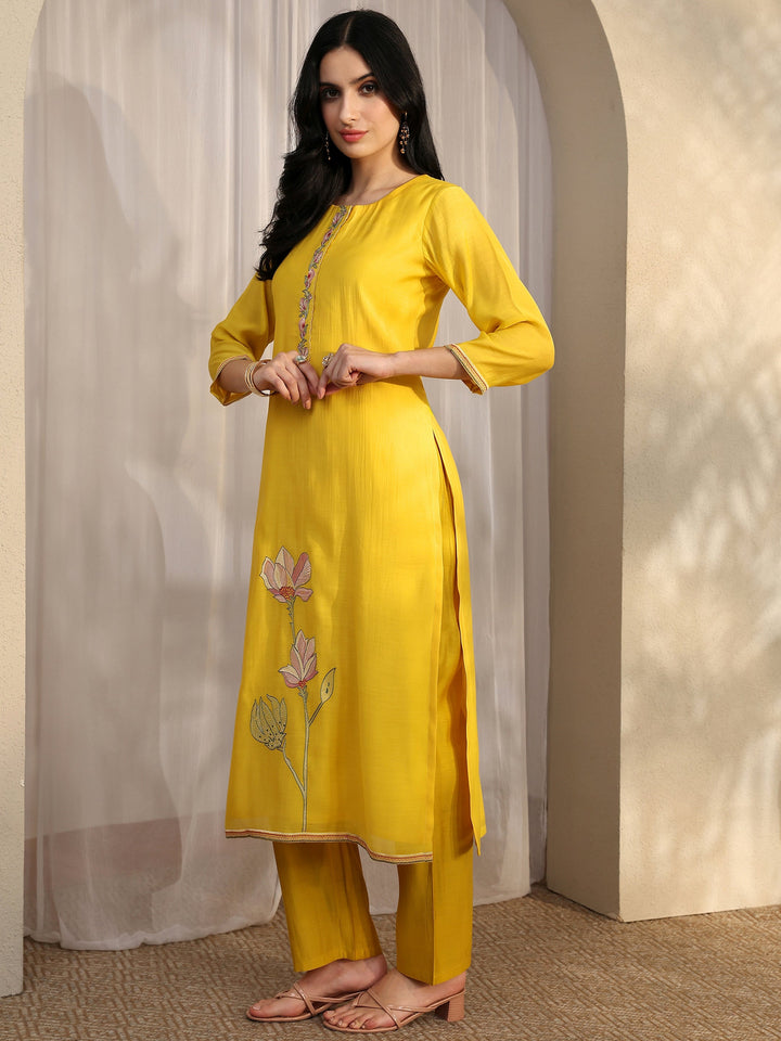 Yellow Embroidered Silk Blend Straight Suit Set With Dupatta