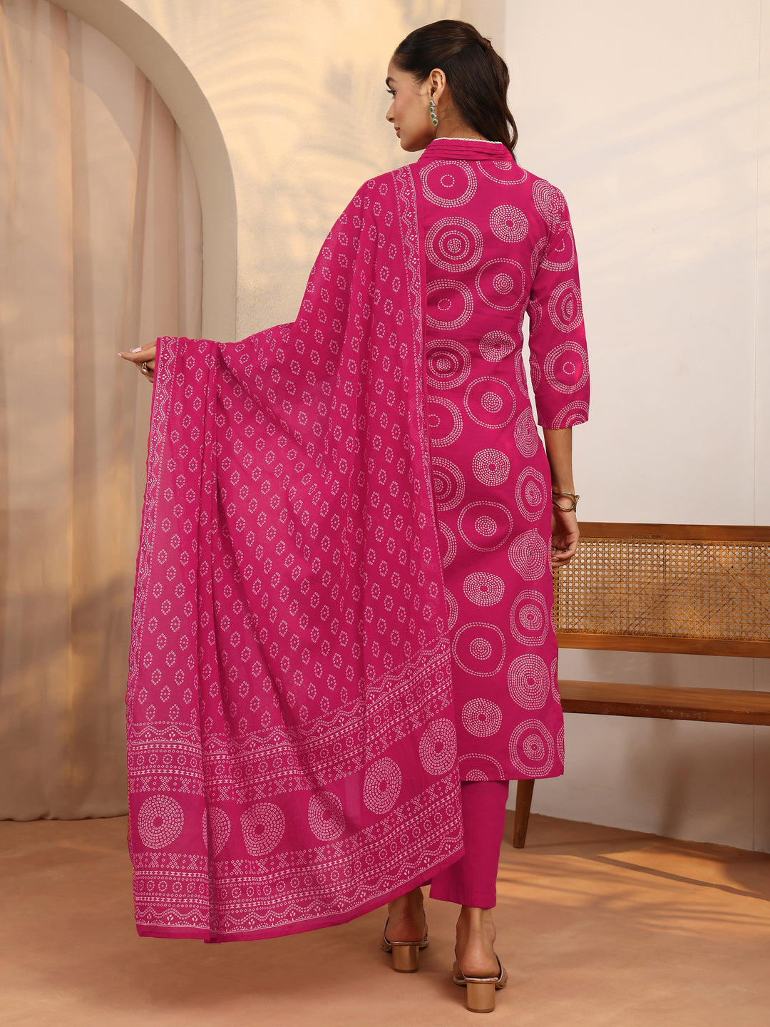 Pink Bandhani Printed Cotton Suit Set With Dupatta