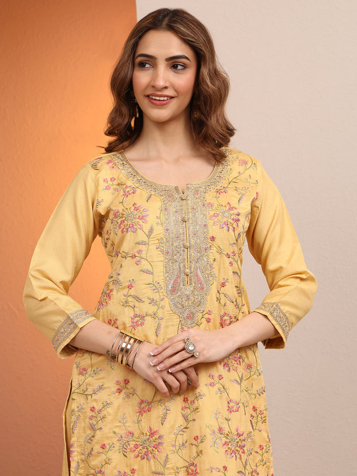 Yellow Embroidered Silk blend Straight Suit Set With Dupatta