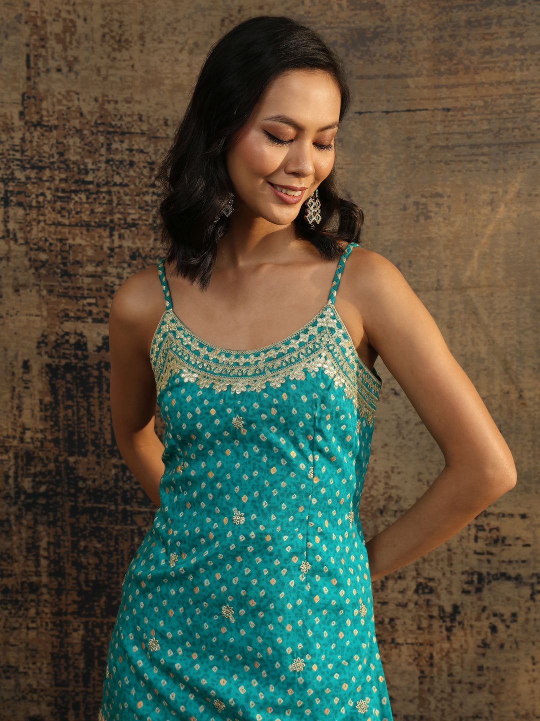 Blue Bandhani Printed Silk Blend Straight Suit Set With Dupatta