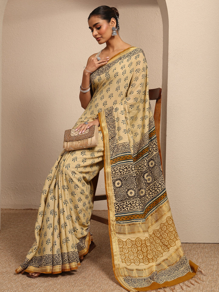 Beige Printed Cotton Kalamkari Saree With Unstitched Blouse Piece