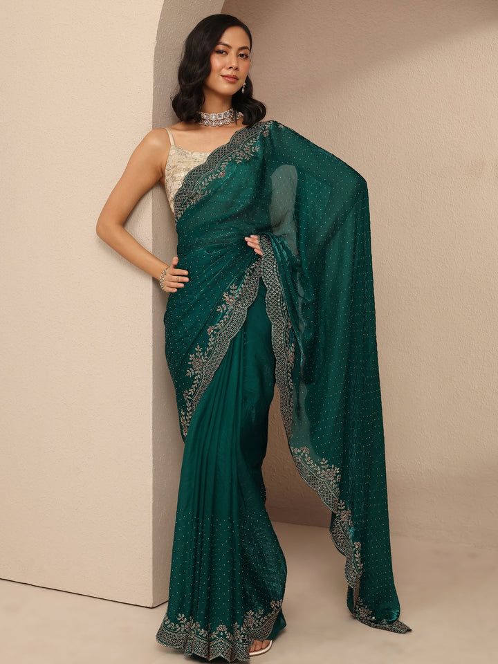 Blue Embellished Silk Blend Saree With Unstitched Blouse Piece