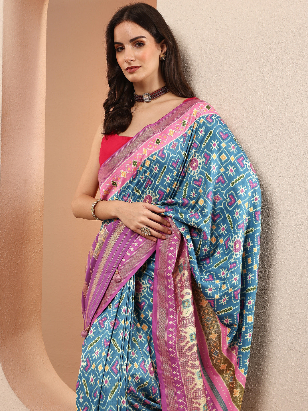Blue Printed Silk Blend Sarees With Unstitched Blouse Piece