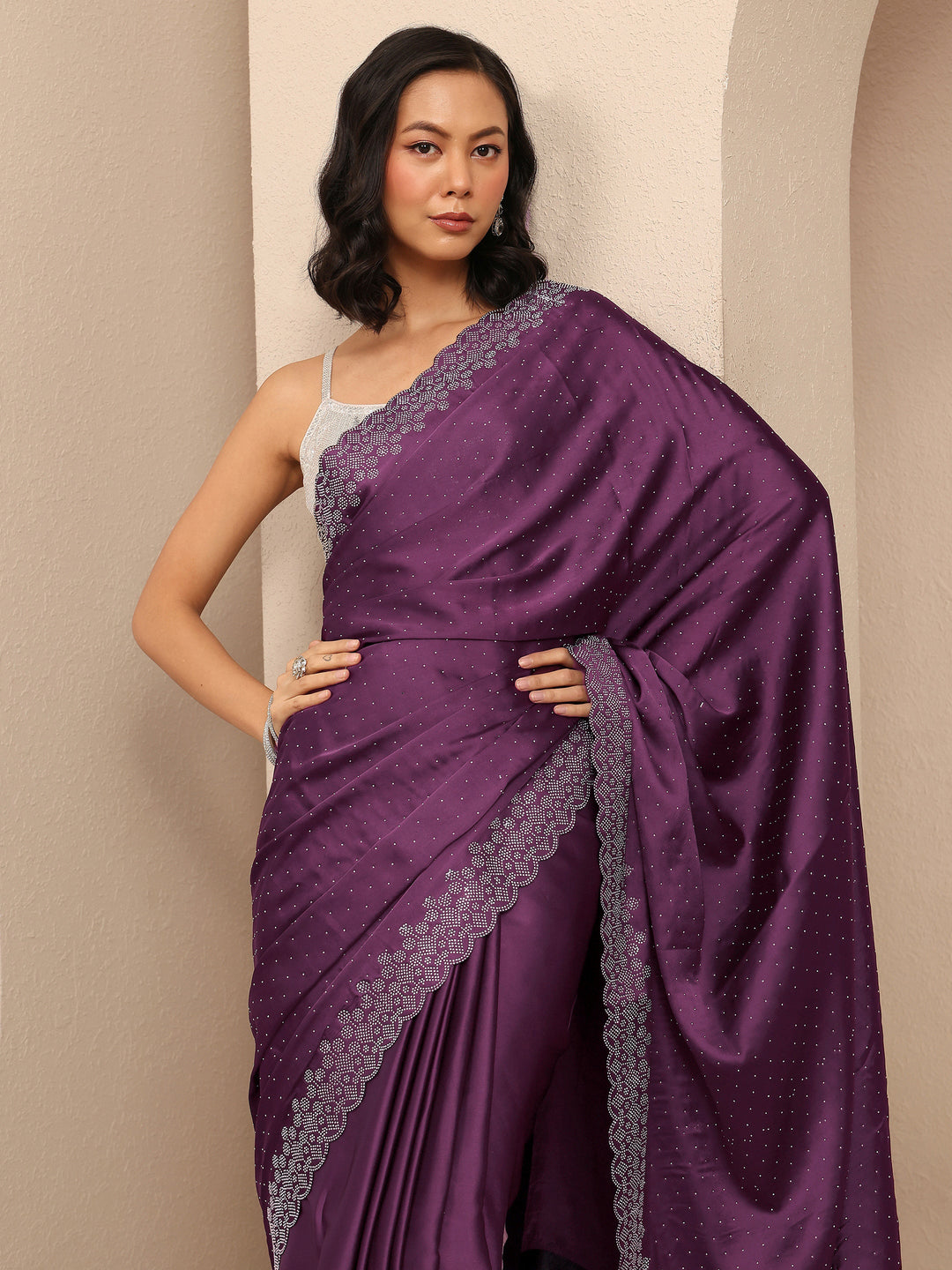 Burgundy Embellished Silk Blend Saree With Unstitched Blouse Piece