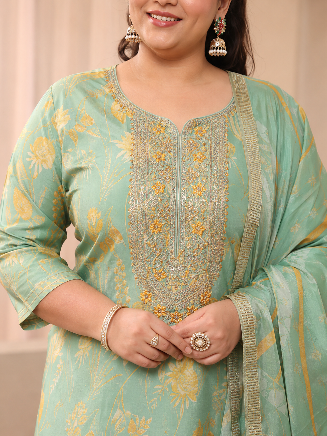 Plus Size Green Floral Printed Chinon Straight Suit Set