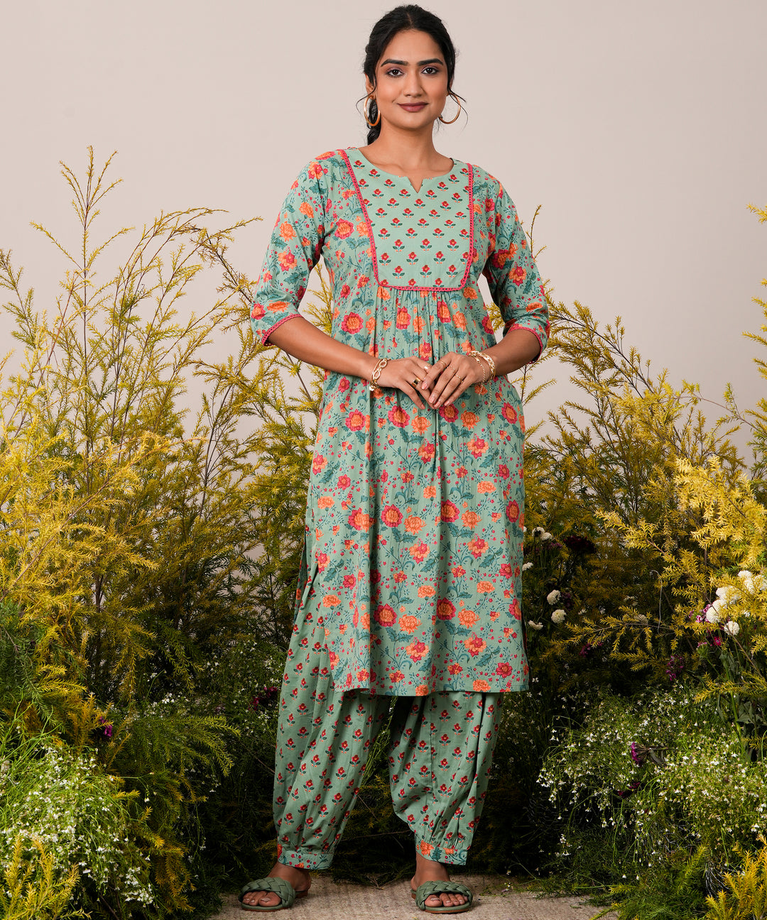 Green Printed Cotton Straight Kurta Set
