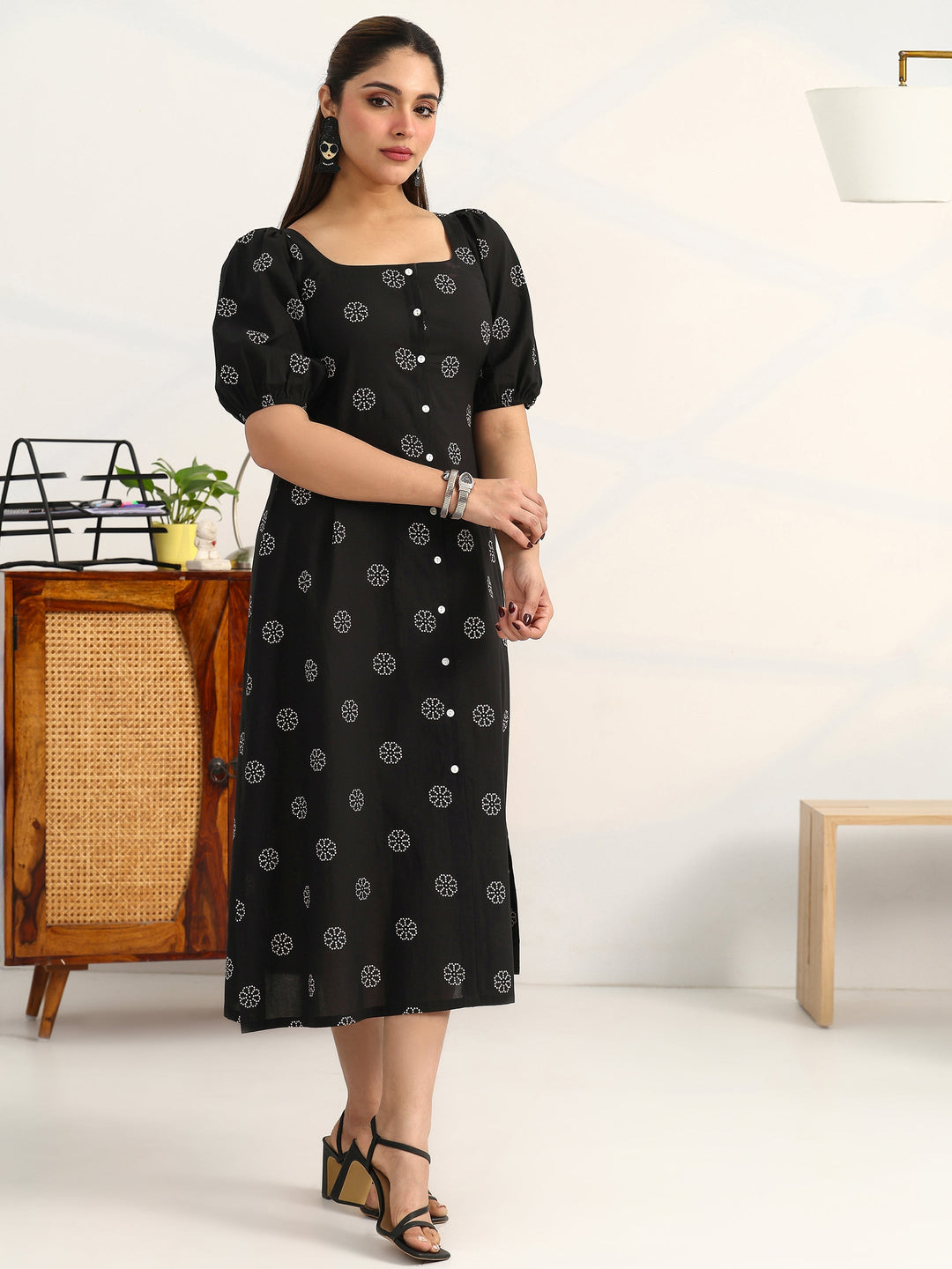 Black Printed Cotton A-Line Puff Sleeves One Piece Dress